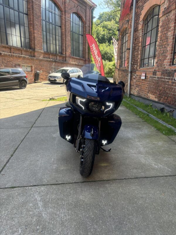 Pursuit Dark Horse 2024 - Image 8
