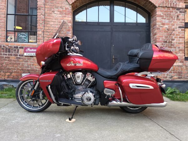 Indian Roadmaster Powerplus Limited with 112 Package