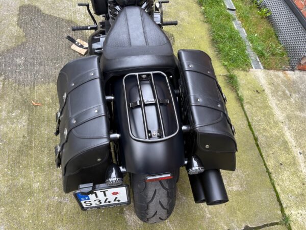 Indian Chief Bobber Dark Horse - Image 5